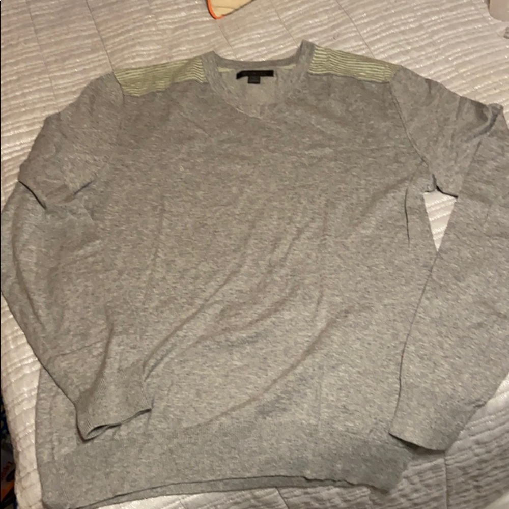 Sweater (673)